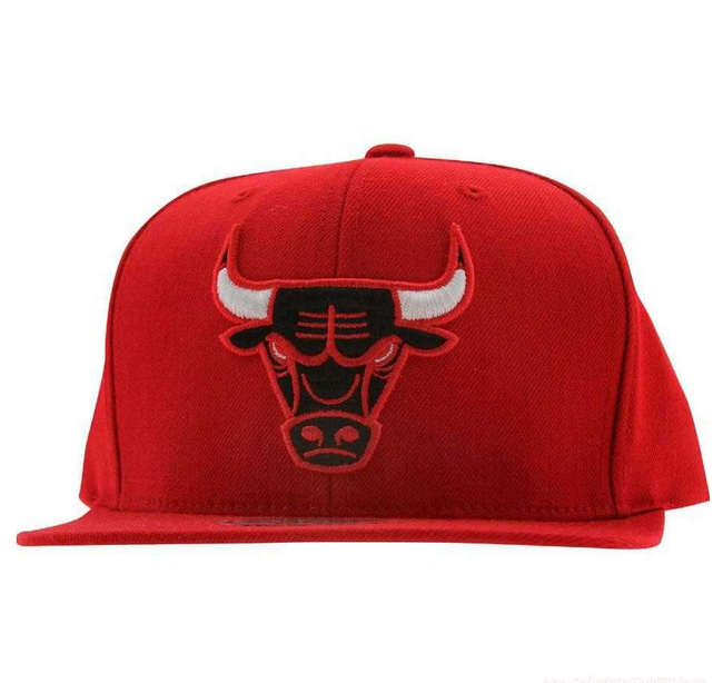 Купить Кепка Mitchell & Ness Chicago Bulls  | Chicago NZ979 (красная) в Москве или заказать доставку на Slamdunk.su